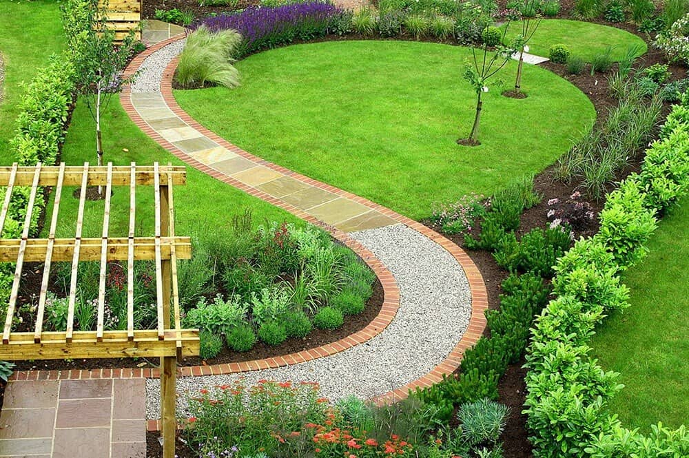Sân vườn trước nhà đẹp phong cách Việt-Mỹ